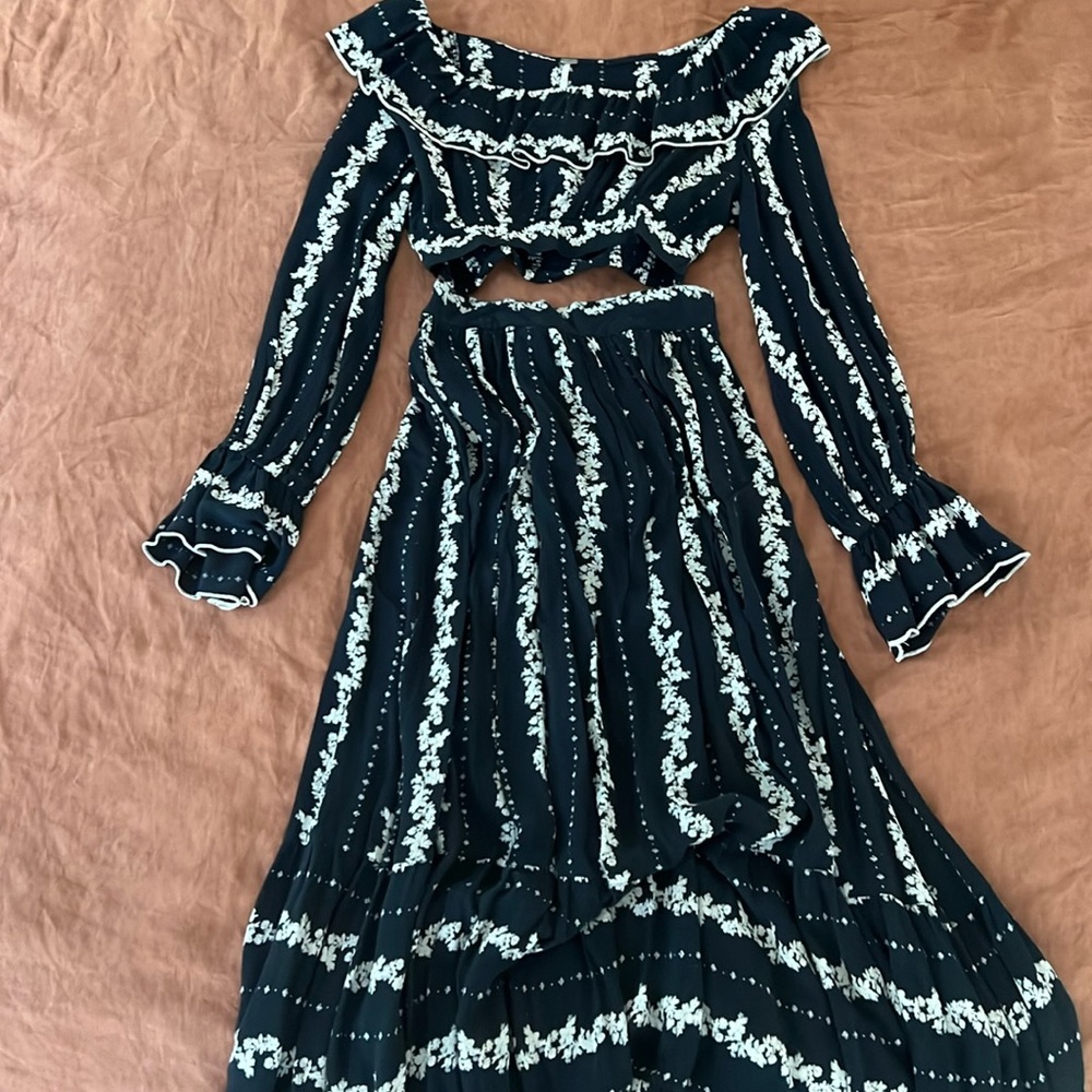 This is a two piece Free People outfit. Size XS